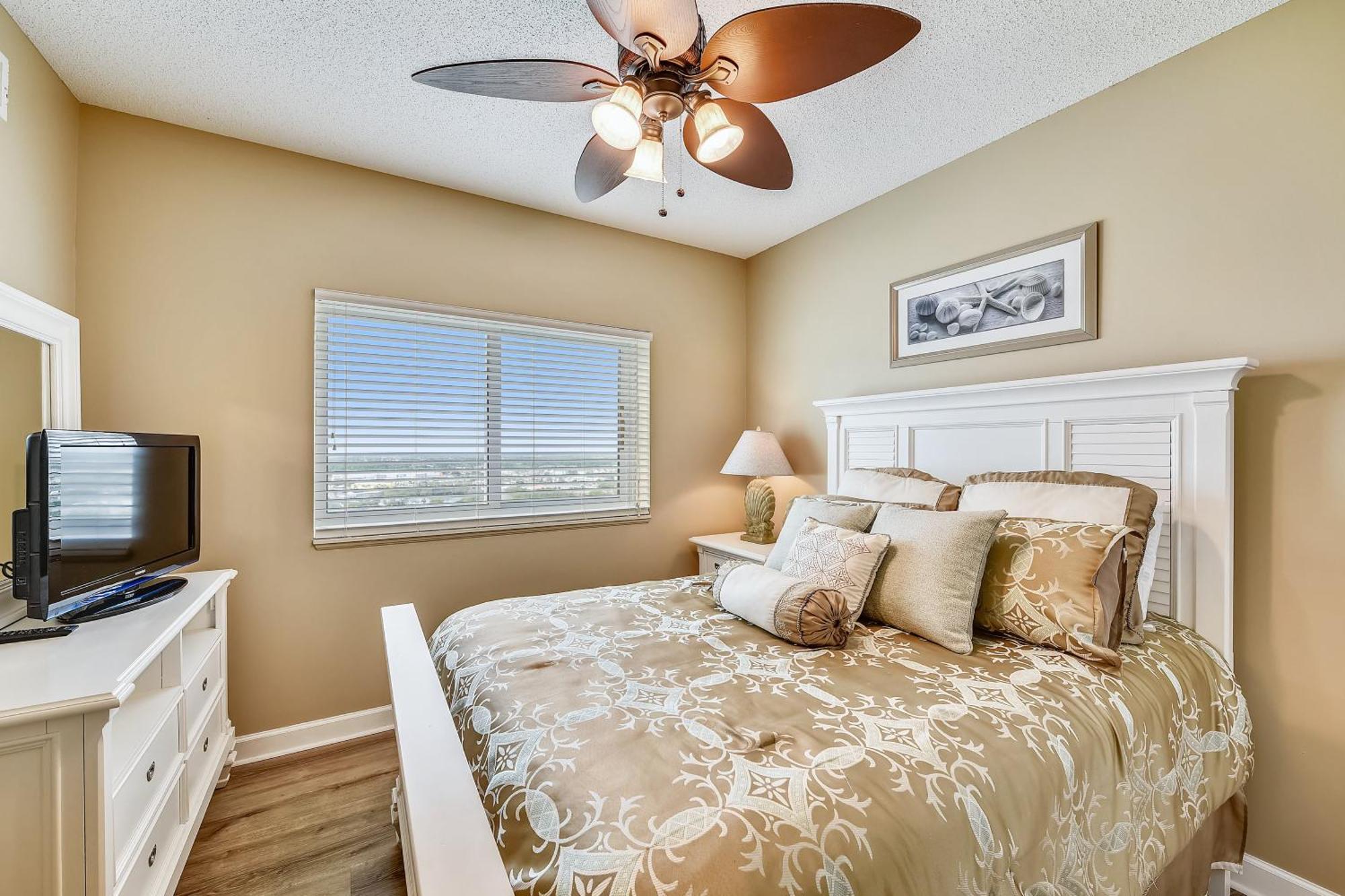 Boardwalk Beach Resort #1911 By Book That Condo Panama City Beach Habitación foto